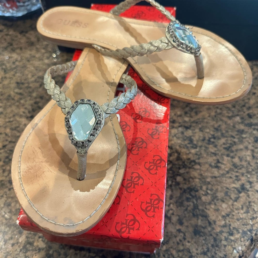 Guess sandal